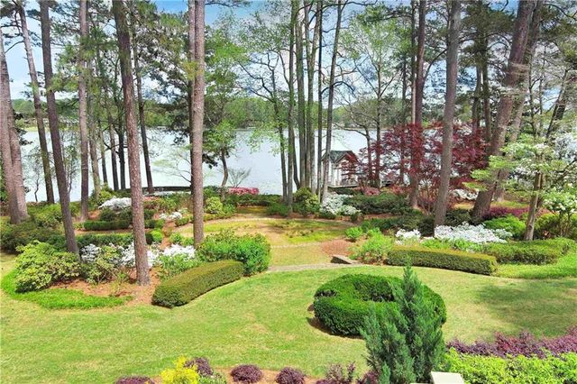3006 Emerald Drive, Jonesboro, GA 30236