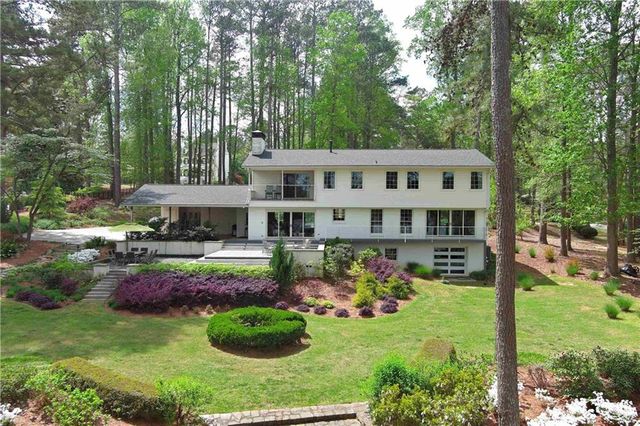 3006 Emerald Drive, Jonesboro, GA 30236