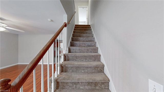 4121 BENTLEY Drive, Randleman, NC 27317