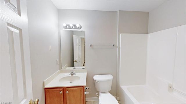4121 BENTLEY Drive, Randleman, NC 27317
