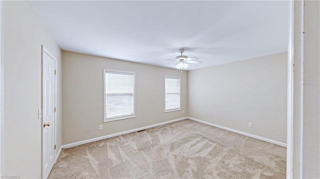 4121 BENTLEY Drive, Randleman, NC 27317