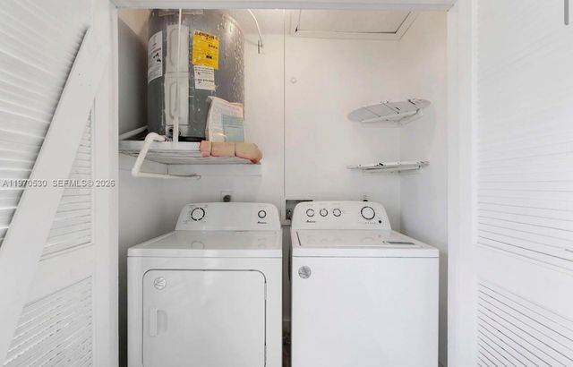 5894 Longbow Ln 6, West Palm Beach, FL 33415