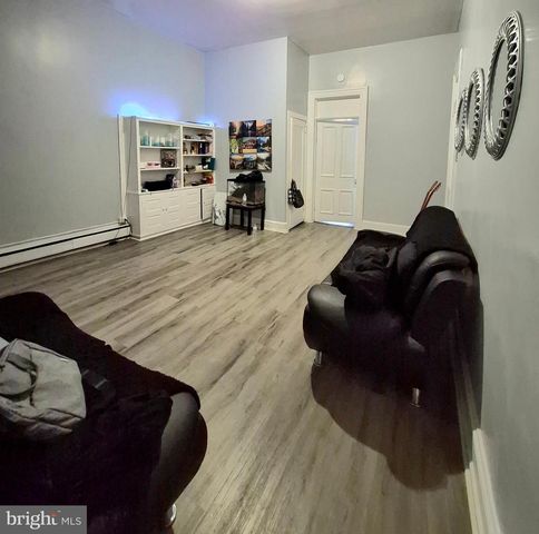 220 N 6TH ST, Reading, PA 19601