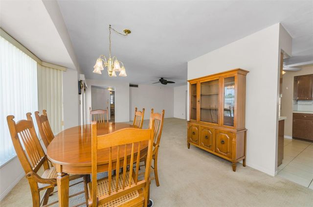 5992 32ND AVENUE N, St Petersburg, FL 33710