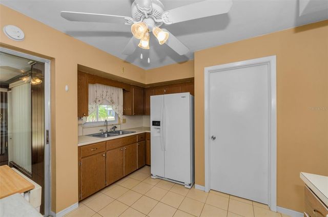 5992 32ND AVENUE N, St Petersburg, FL 33710