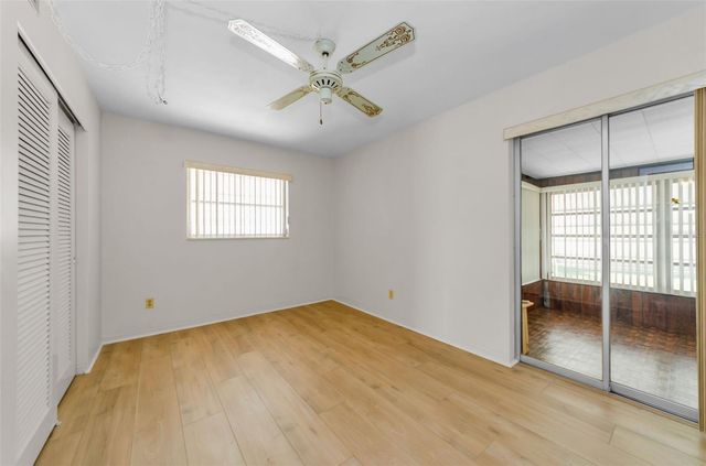 5992 32ND AVENUE N, St Petersburg, FL 33710
