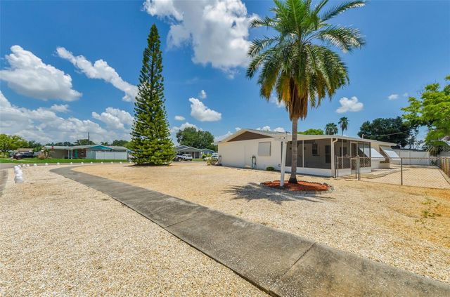 5992 32ND AVENUE N, St Petersburg, FL 33710