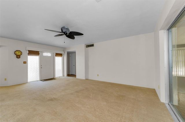 5992 32ND AVENUE N, St Petersburg, FL 33710