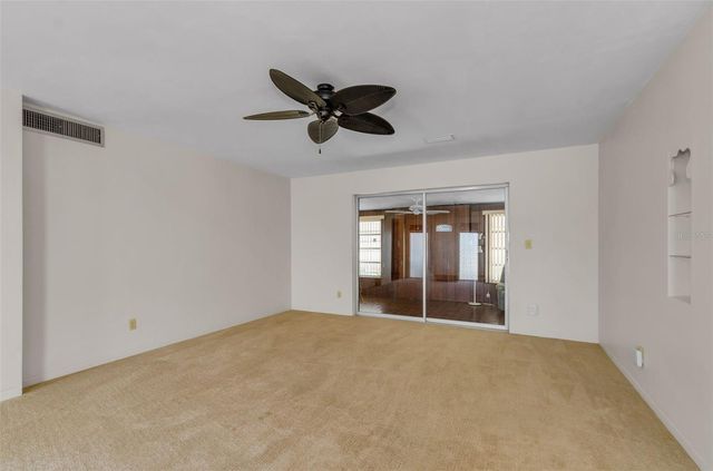 5992 32ND AVENUE N, St Petersburg, FL 33710