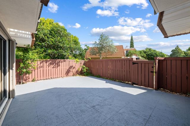2962 SW 12th Street, Deerfield Beach, FL 33442