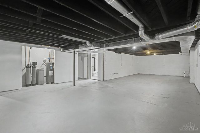 8609 Butler Warren Road, West Chester, OH 45069