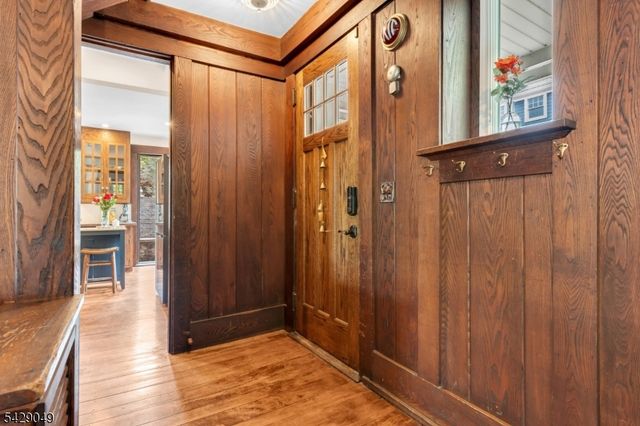 497 Windemere Ave, Mount Arlington Boro, NJ 07856