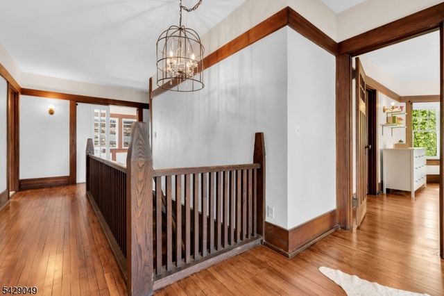 497 Windemere Ave, Mount Arlington Boro, NJ 07856