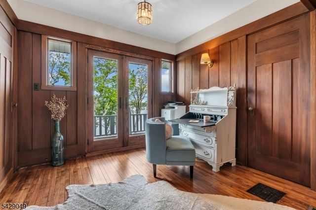 497 Windemere Ave, Mount Arlington Boro, NJ 07856