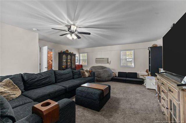 2125 Forest Hills Drive, Fayetteville, NC 28303