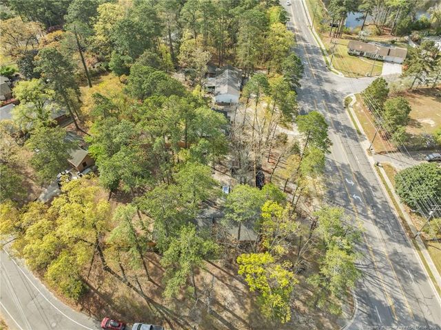 2125 Forest Hills Drive, Fayetteville, NC 28303