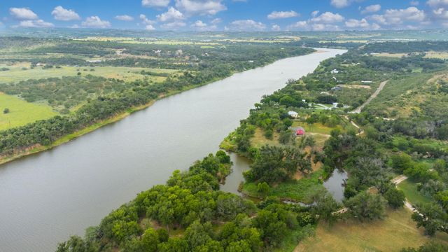 1559 County Road 343, Marble Falls, TX 78654