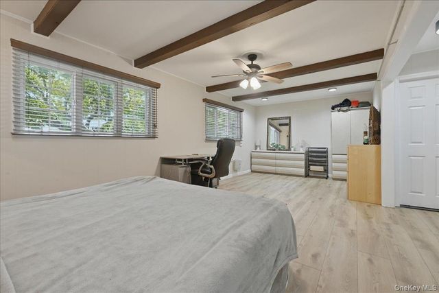 66 N Emerson Avenue, Copiague, NY 11726