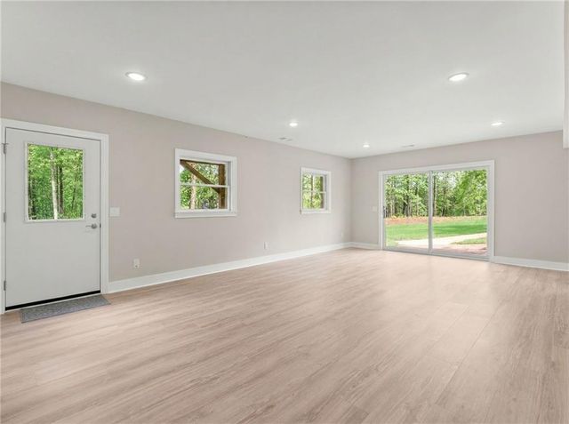 6575 Riley Road, Cumming, GA 30028