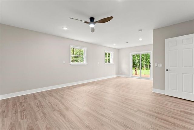 6575 Riley Road, Cumming, GA 30028