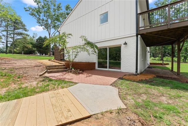 6575 Riley Road, Cumming, GA 30028