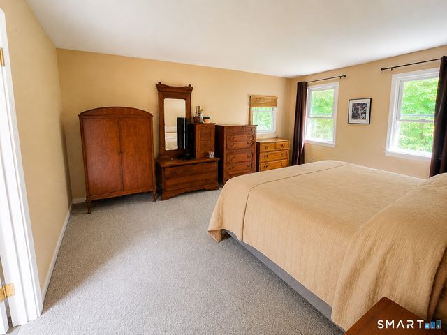 26 Mountain Laurel Lane, Newtown, CT 06482