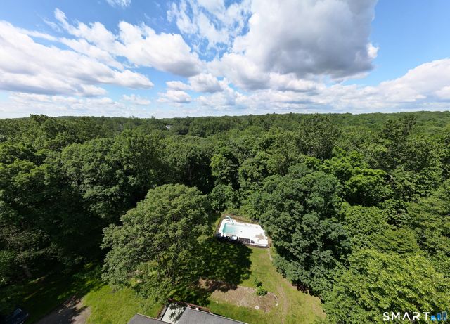 26 Mountain Laurel Lane, Newtown, CT 06482