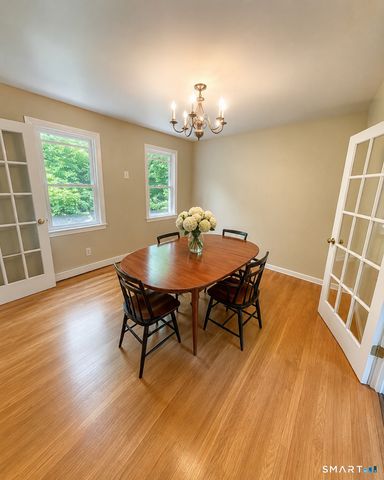 26 Mountain Laurel Lane, Newtown, CT 06482