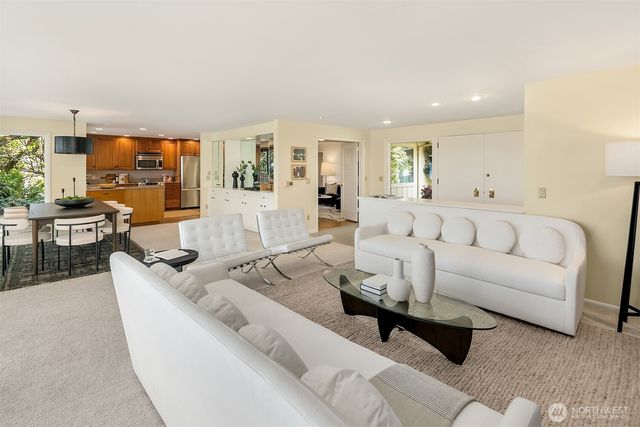 6555 NE Windermere Road, Seattle, WA 98105