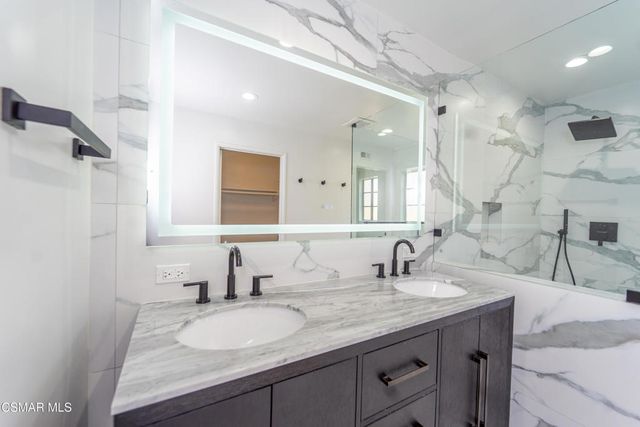 4365 Oak Glen Street, Calabasas, CA 91302