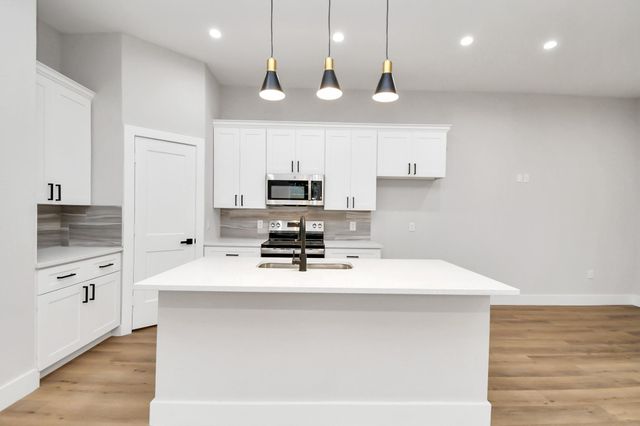 2411 Chew St, Houston, TX 77020