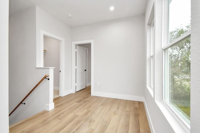 2411 Chew St, Houston, TX 77020
