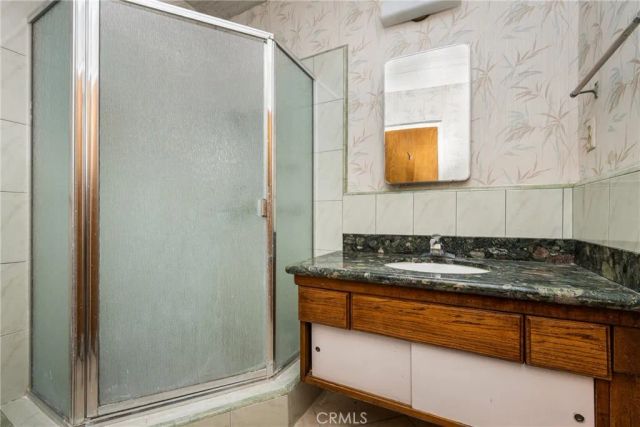 1830 W Chalet Avenue, Anaheim, CA 92804