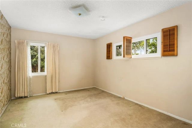 1830 W Chalet Avenue, Anaheim, CA 92804