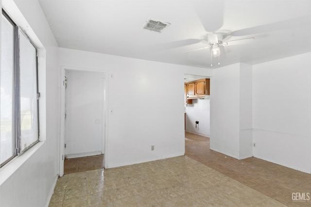 731 Shalimar Drive, Bakersfield, CA 93306