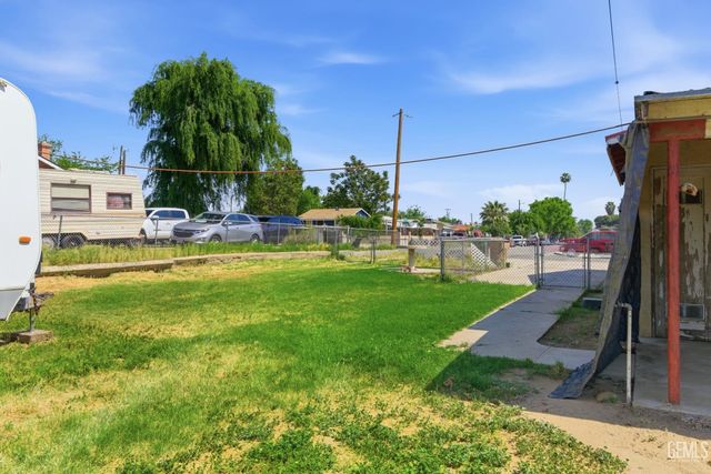 731 Shalimar Drive, Bakersfield, CA 93306