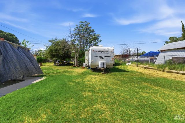 731 Shalimar Drive, Bakersfield, CA 93306