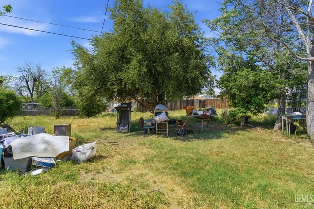 731 Shalimar Drive, Bakersfield, CA 93306