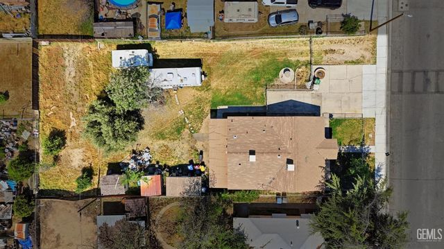 731 Shalimar Drive, Bakersfield, CA 93306