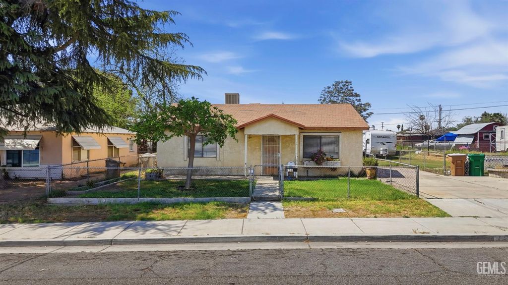 731 Shalimar Drive, Bakersfield, CA 93306