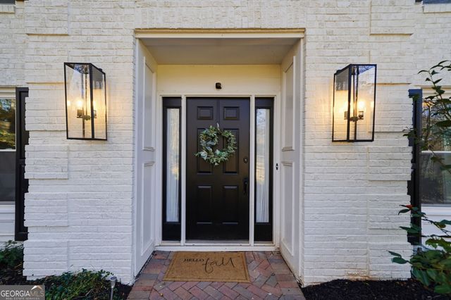 765 Jane Wallace Lane, Alpharetta, GA 30004