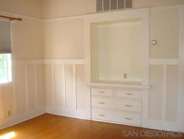 2220 Rosecrans, Point Loma, CA 92106