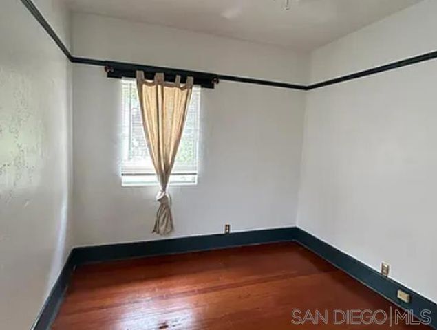 2220 Rosecrans, Point Loma, CA 92106