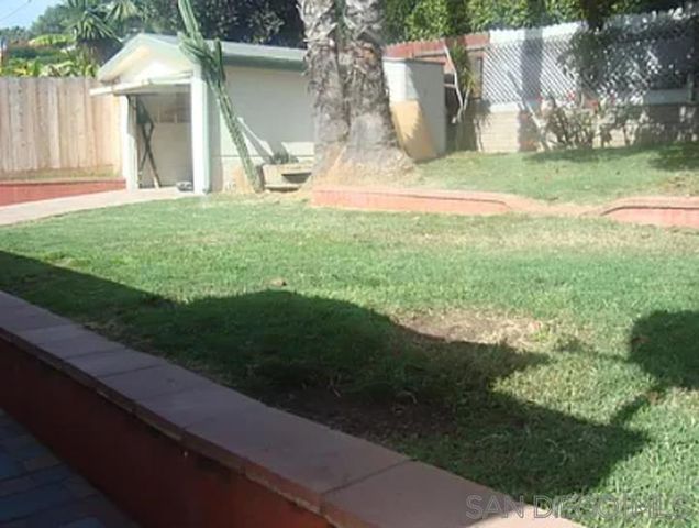 2220 Rosecrans, Point Loma, CA 92106