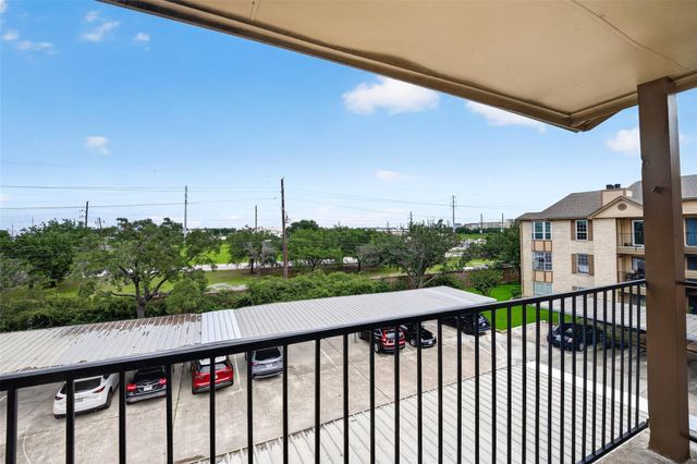 2121 Hepburn Street 1112, Houston, TX 77054