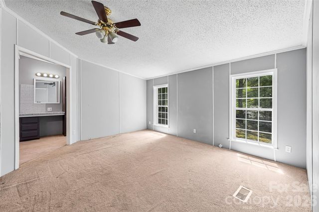 98 Fork Ridge Lane, Hendersonville, NC 28792