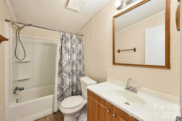 98 Fork Ridge Lane, Hendersonville, NC 28792