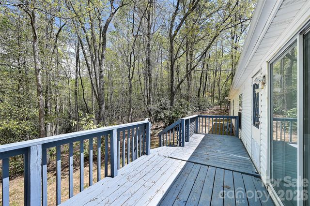 98 Fork Ridge Lane, Hendersonville, NC 28792