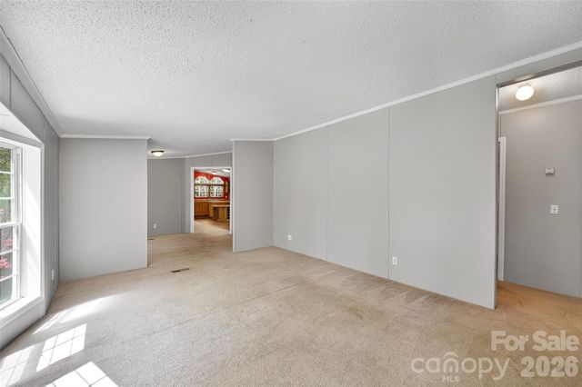 98 Fork Ridge Lane, Hendersonville, NC 28792
