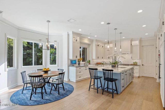 7124 Trevino Drive, Moorpark, CA 93021